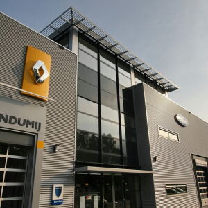 architect bedrijfspand garage showroom bedrijfspand Auto Indumij Zwijndrecht Brand I BBA Architecten