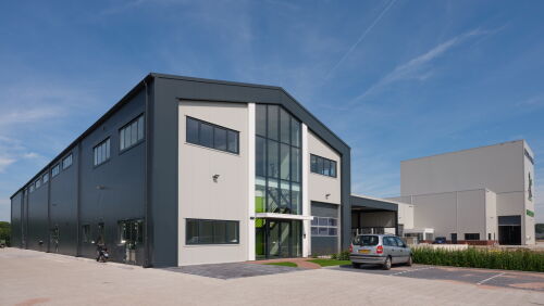 architect fabriek productiehal bedrijfspand kantoor Werkendam Brand I BBA Architecten