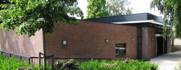 architect uitvaartcentrum aula Alblasserdam Brand I BBA Architecten